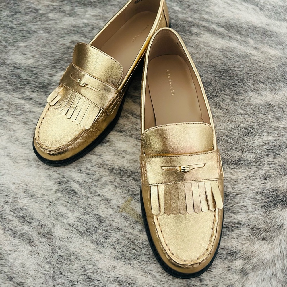Ann Taylor Gold Metallic Loafers with Fringe Detail